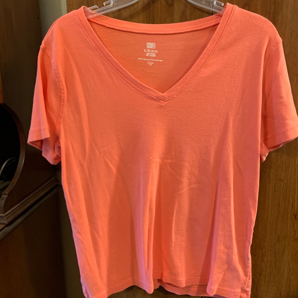 Faded Glory short sleeved , peach .Womans XL shirt